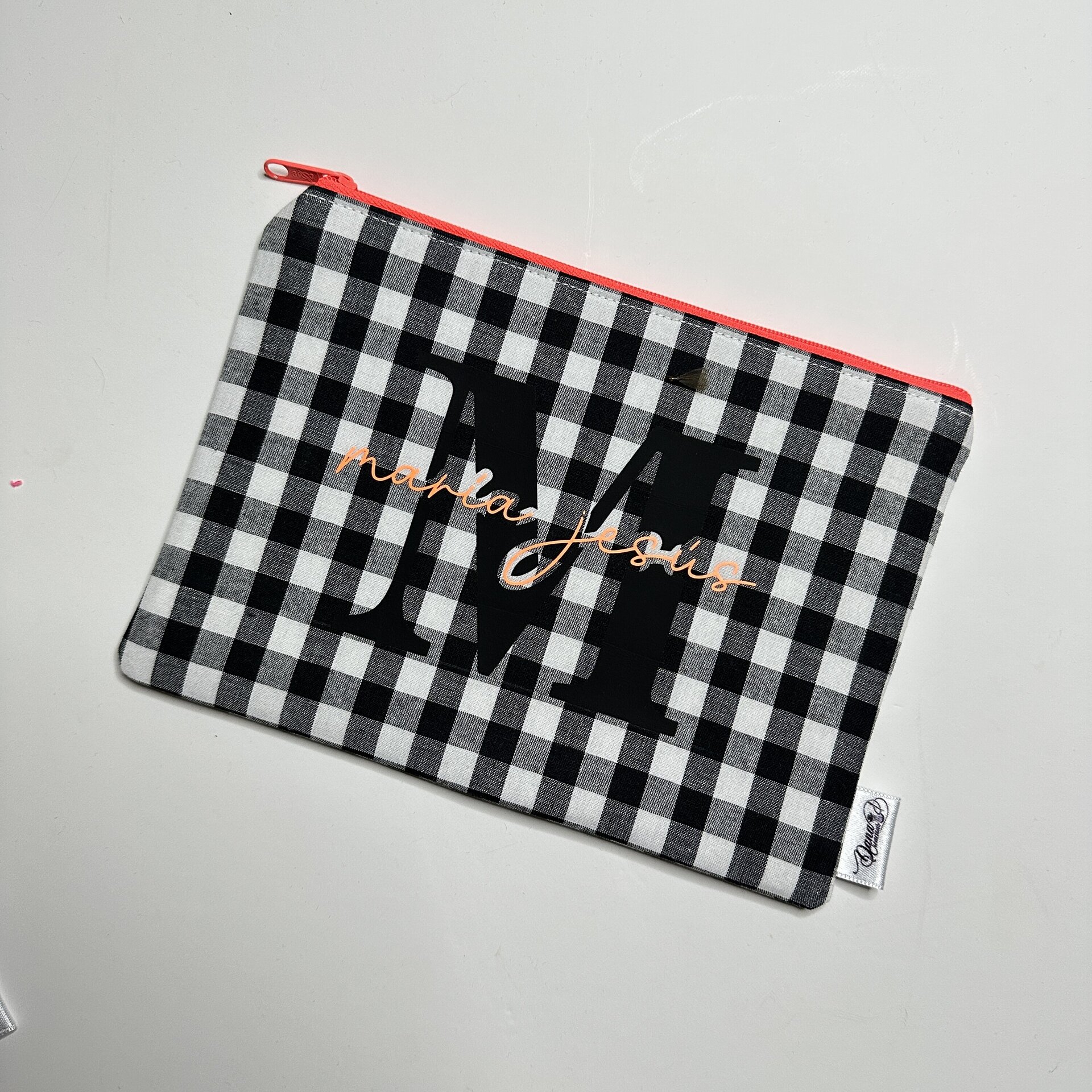 Neceser Vichy y Fluor (personalizalo con inicial y nombre) - 6